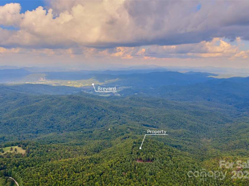 243 Ridgeline Drive, Brevard, NC 28712.  MLS# CAR4313542, YatesRealty ID 4227. Ridgeline Drive Location