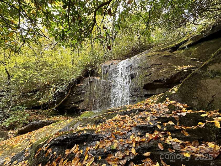 243 Ridgeline Drive, Brevard, NC 28712.  MLS# CAR4313542, YatesRealty ID 4227. Upper Falls