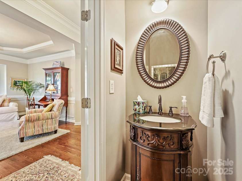 405 Armour Street, Davidson, NC 28036.  MLS# CAR4305471, YatesRealty ID 4227. 