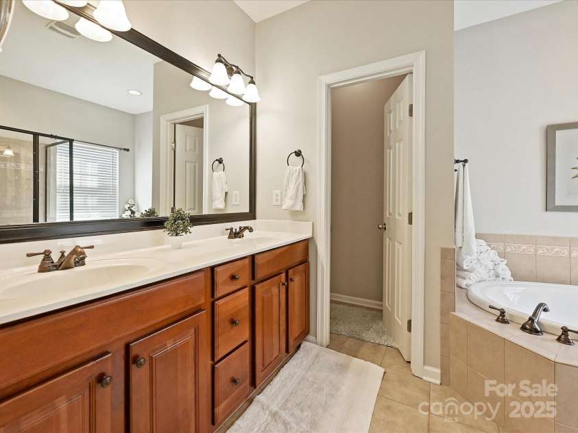 405 Armour Street, Davidson, NC 28036.  MLS# CAR4305471, YatesRealty ID 4227. 