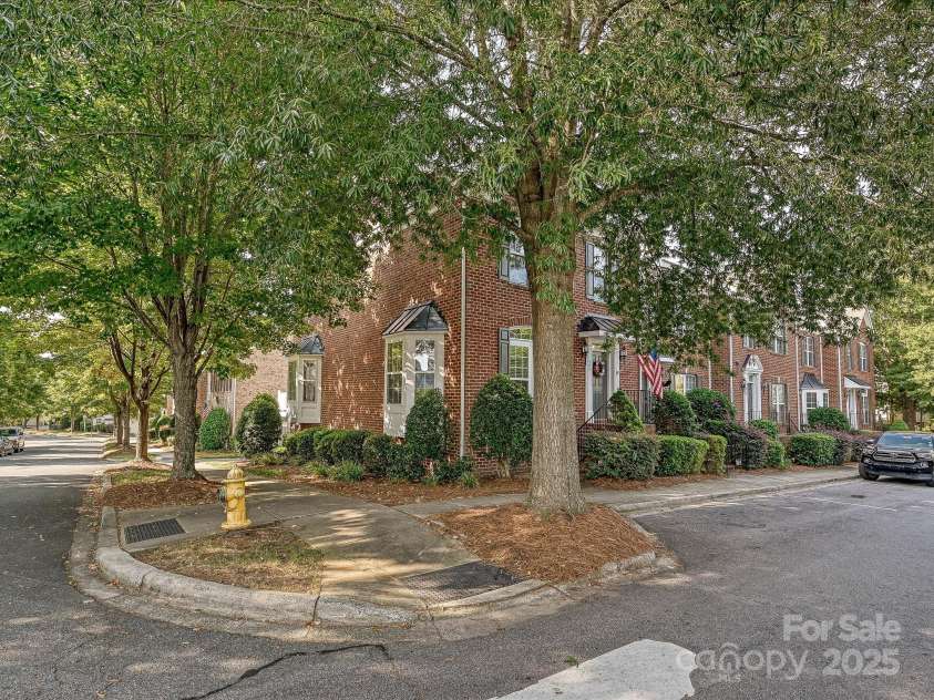 405 Armour Street, Davidson, NC 28036.  MLS# CAR4305471, YatesRealty ID 4227. 