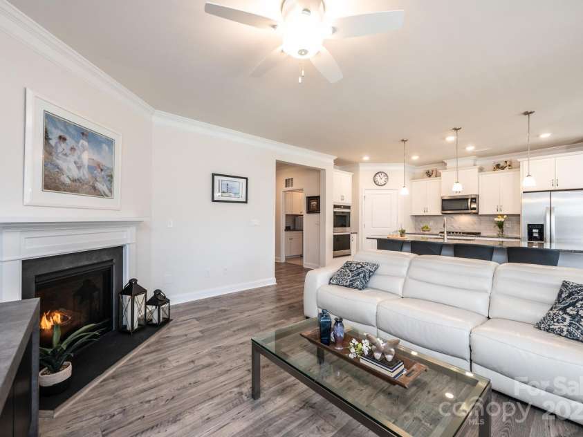 640 Latrobe Drive, Iron Station, NC 28080.  MLS# CAR4238619, YatesRealty ID 4227. Living room