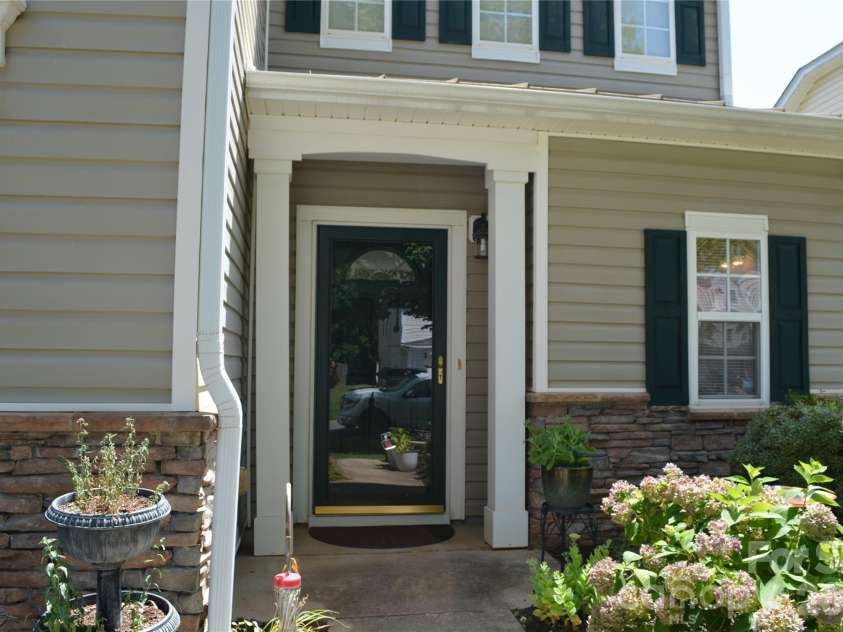 4351 Stone Mountain Drive, Gastonia, NC 28054.  MLS# CAR4407773, YatesRealty ID 42270. 