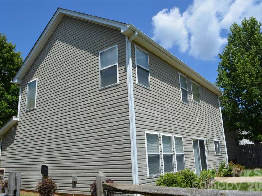 4351 Stone Mountain Drive, Gastonia, NC 28054.  MLS# CAR4407773, YatesRealty ID 42270. 