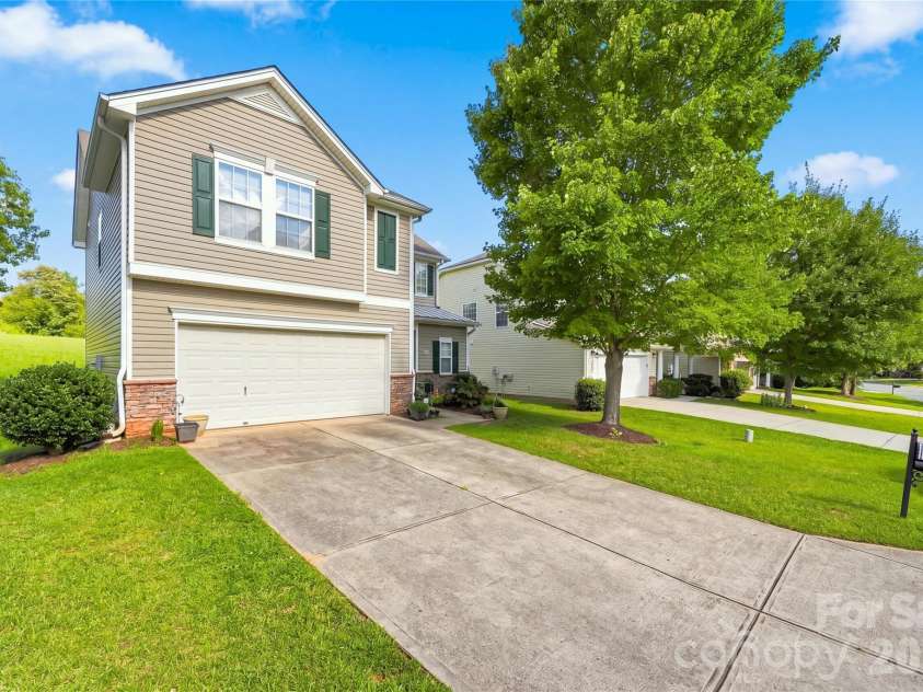 4351 Stone Mountain Drive, Gastonia, NC 28054.  MLS# CAR4407773, YatesRealty ID 42270. 