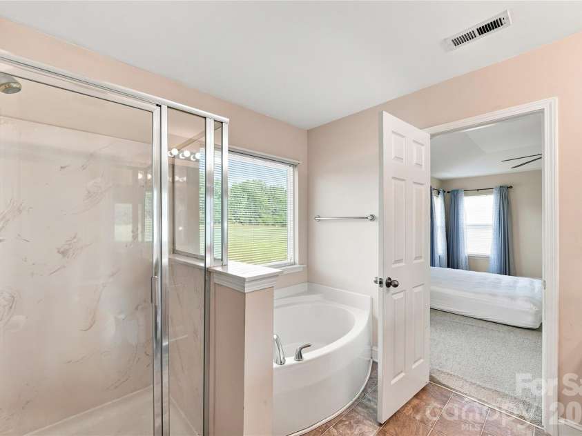 4351 Stone Mountain Drive, Gastonia, NC 28054.  MLS# CAR4407773, YatesRealty ID 42270. 