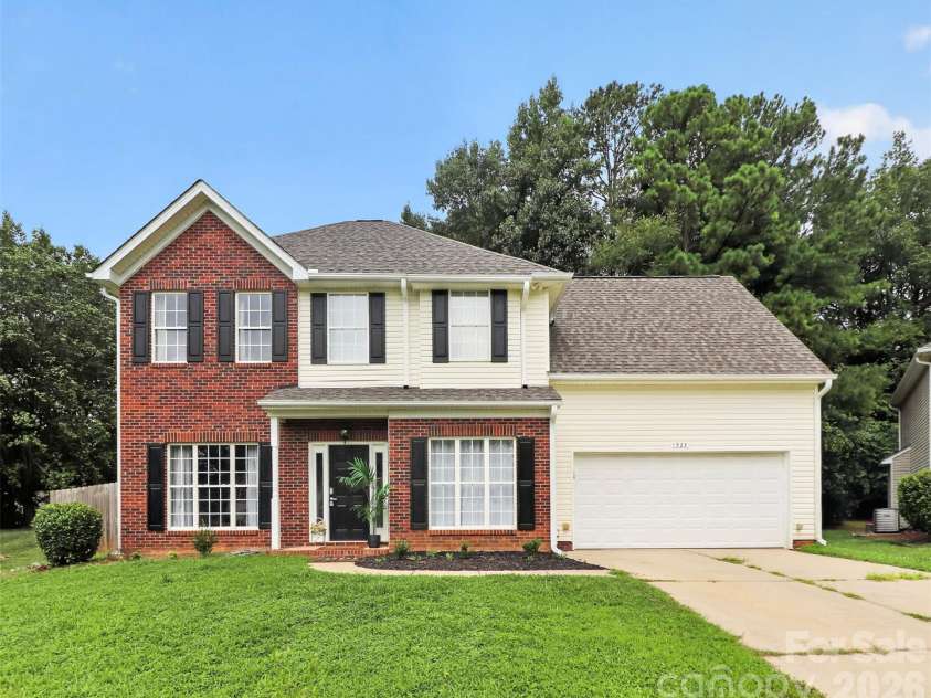 1523 Merrie Meadow Court, Rock Hill, SC 29732.  MLS# CAR4410416, YatesRealty ID 42271. 