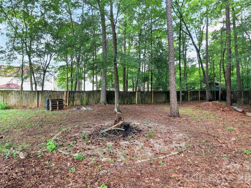 1523 Merrie Meadow Court, Rock Hill, SC 29732.  MLS# CAR4410416, YatesRealty ID 42271. 