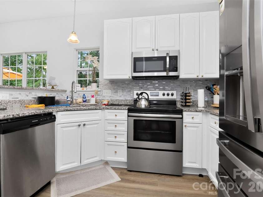 1523 Merrie Meadow Court, Rock Hill, SC 29732.  MLS# CAR4410416, YatesRealty ID 42271. 