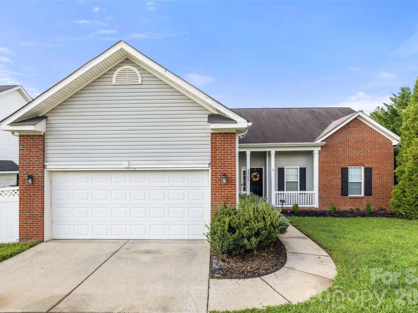 3205 Viola Lane, Monroe, NC 28110.  MLS# CAR4411884, YatesRealty ID 42272. 