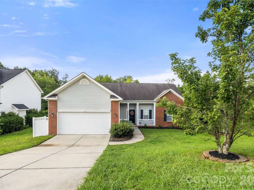 3205 Viola Lane, Monroe, NC 28110.  MLS# CAR4411884, YatesRealty ID 42272. 