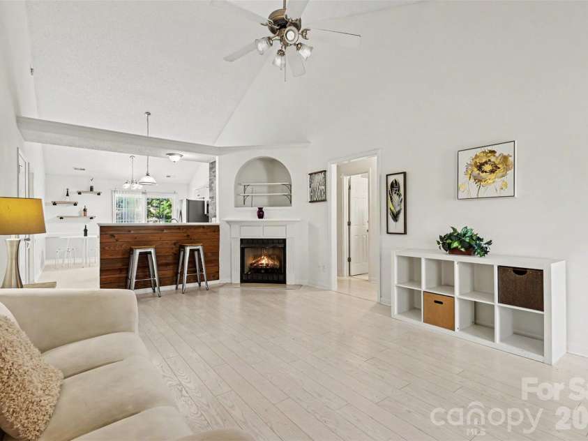 643 Trenholm Trail, Fort Mill, SC 29715.  MLS# CAR4411254, YatesRealty ID 42273. 