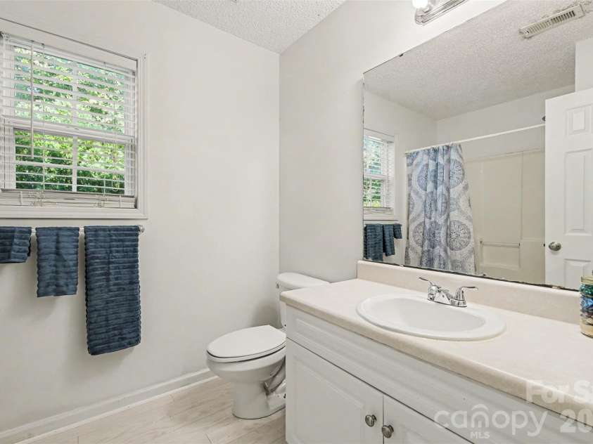643 Trenholm Trail, Fort Mill, SC 29715.  MLS# CAR4411254, YatesRealty ID 42273. 