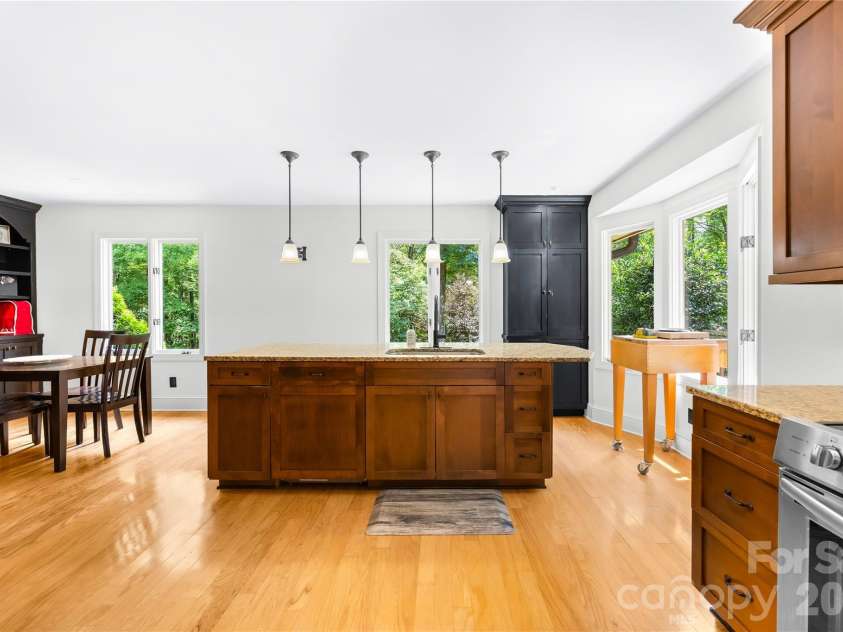 3406 Red Fox Trail, Matthews, NC 28104.  MLS# CAR4410433, YatesRealty ID 42275. 