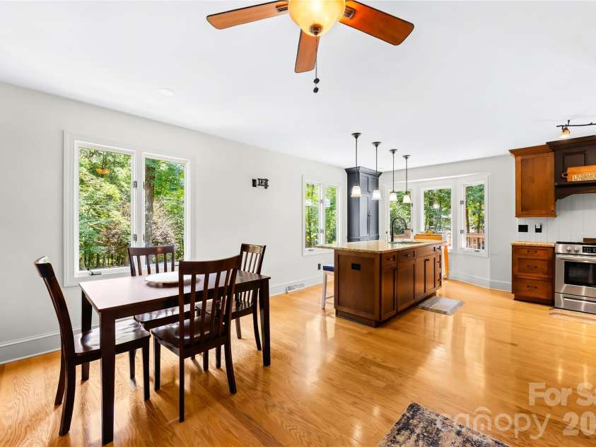 3406 Red Fox Trail, Matthews, NC 28104.  MLS# CAR4410433, YatesRealty ID 42275. 
