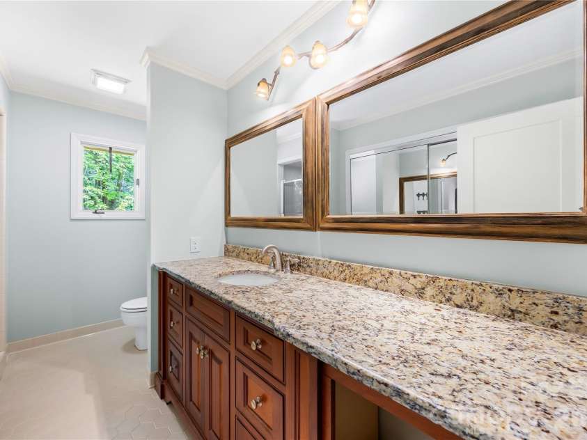 3406 Red Fox Trail, Matthews, NC 28104.  MLS# CAR4410433, YatesRealty ID 42275. 