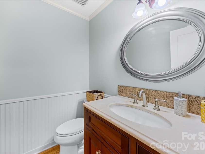 3406 Red Fox Trail, Matthews, NC 28104.  MLS# CAR4410433, YatesRealty ID 42275. 
