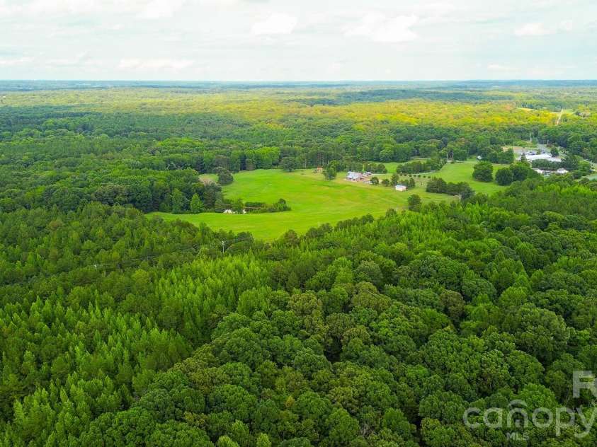 2800 Waxhaw Indian Trail Road, Waxhaw, NC 28173.  MLS# CAR4407694, YatesRealty ID 42276. 