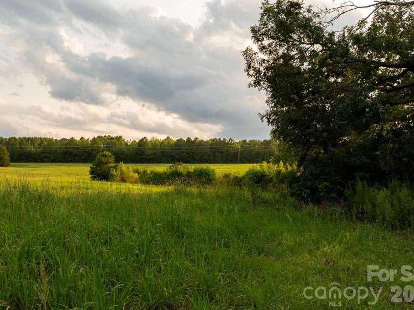 2800 Waxhaw Indian Trail Road, Waxhaw, NC 28173.  MLS# CAR4407694, YatesRealty ID 42276. 
