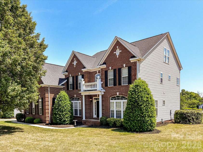 139 Corona Circle, Mooresville, NC 28117.  MLS# CAR4412660, YatesRealty ID 42278. 
