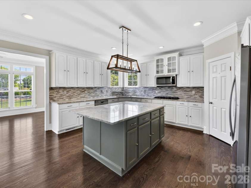 139 Corona Circle, Mooresville, NC 28117.  MLS# CAR4412660, YatesRealty ID 42278. 
