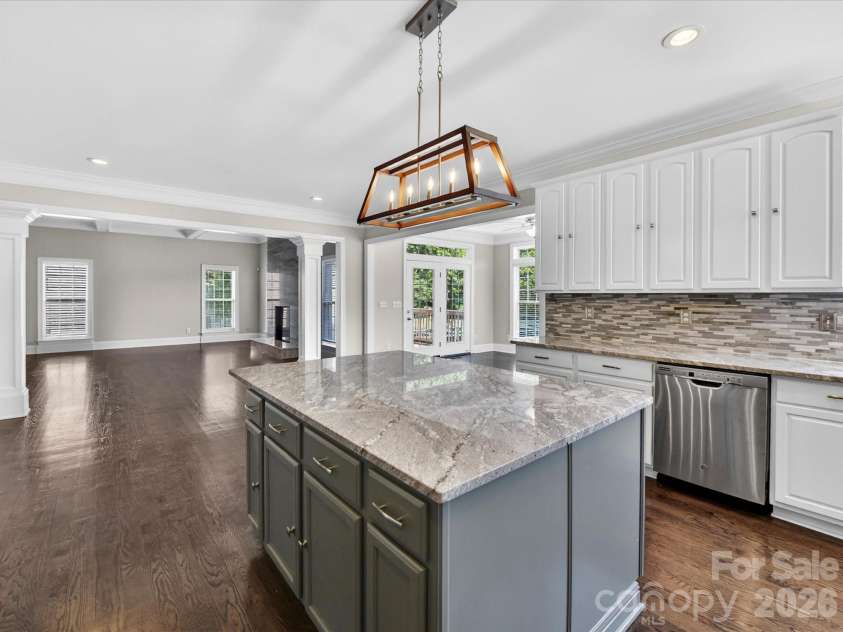 139 Corona Circle, Mooresville, NC 28117.  MLS# CAR4412660, YatesRealty ID 42278. 