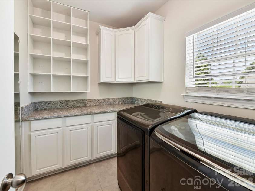 139 Corona Circle, Mooresville, NC 28117.  MLS# CAR4412660, YatesRealty ID 42278. 