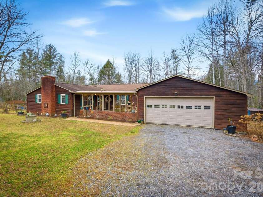 4157 Beck Road, Morganton, NC 28655.  MLS# CAR4334840, YatesRealty ID 4228. 