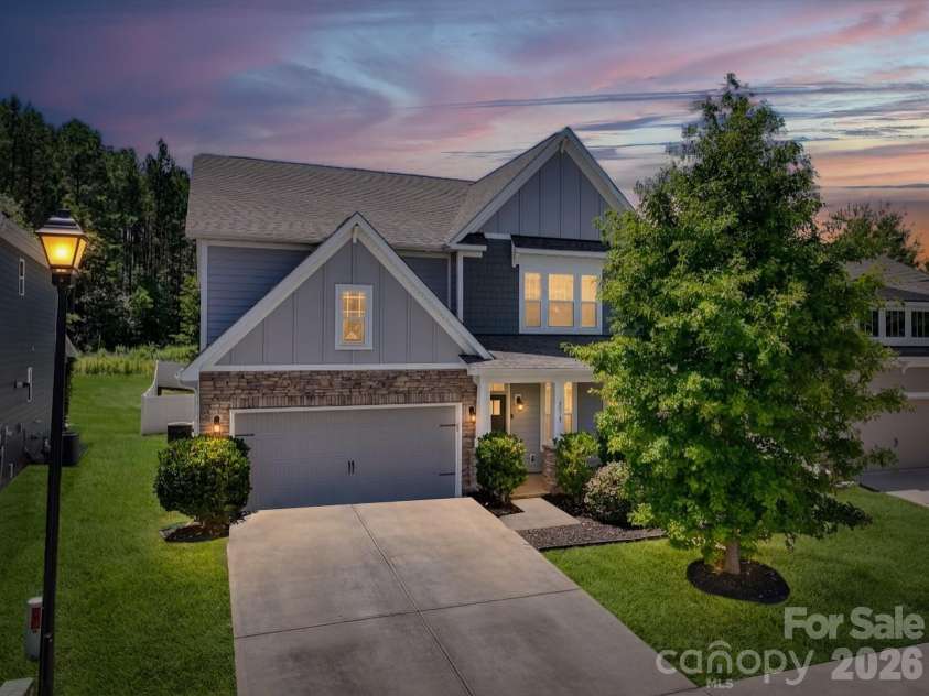 2963 Bridgewater Street, Lancaster, SC 29720.  MLS# CAR4411705, YatesRealty ID 42282. 