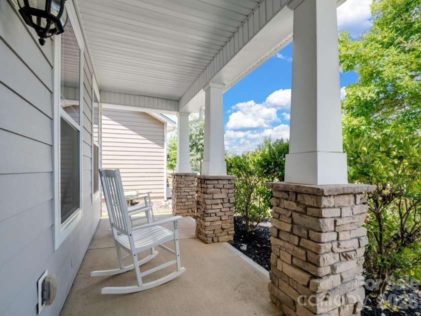 2963 Bridgewater Street, Lancaster, SC 29720.  MLS# CAR4411705, YatesRealty ID 42282. 