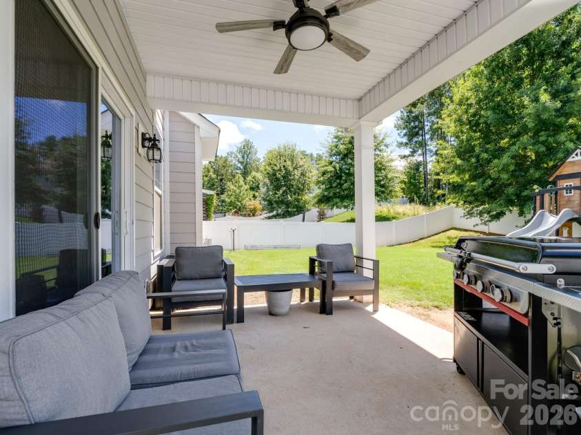 2963 Bridgewater Street, Lancaster, SC 29720.  MLS# CAR4411705, YatesRealty ID 42282. 
