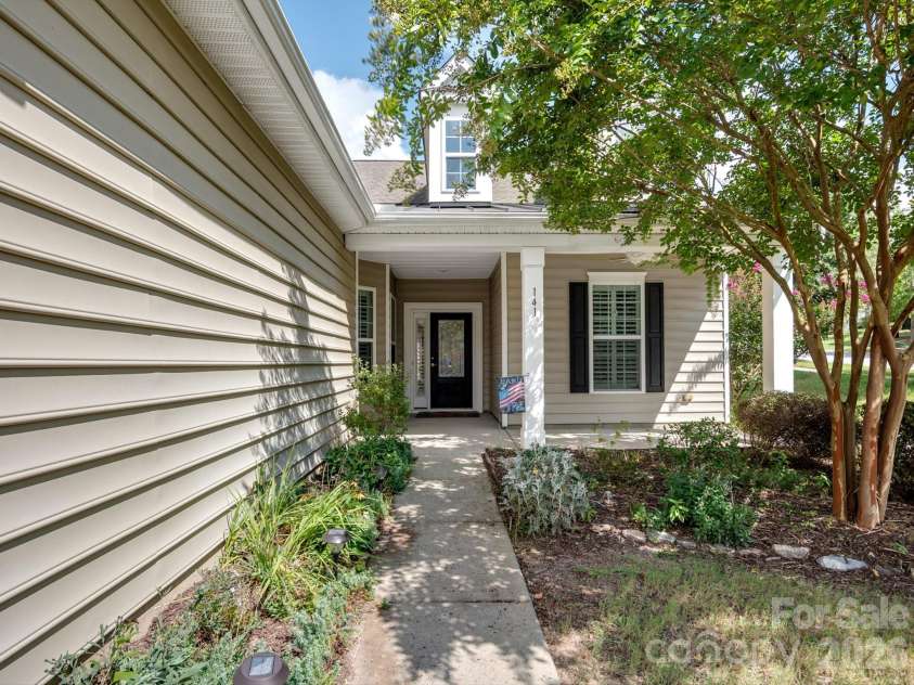 141 Carmen Way, Lancaster, SC 29720.  MLS# CAR4411730, YatesRealty ID 42283. 