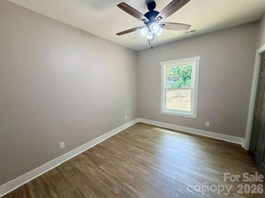 1135 Pinebrook Avenue, Valdese, NC 28690.  MLS# CAR4412091, YatesRealty ID 42284. 