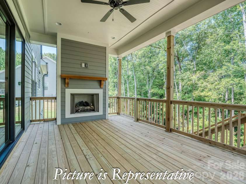 2809 Windswept Cove, York, SC 29745.  MLS# CAR4412690, YatesRealty ID 42285. 