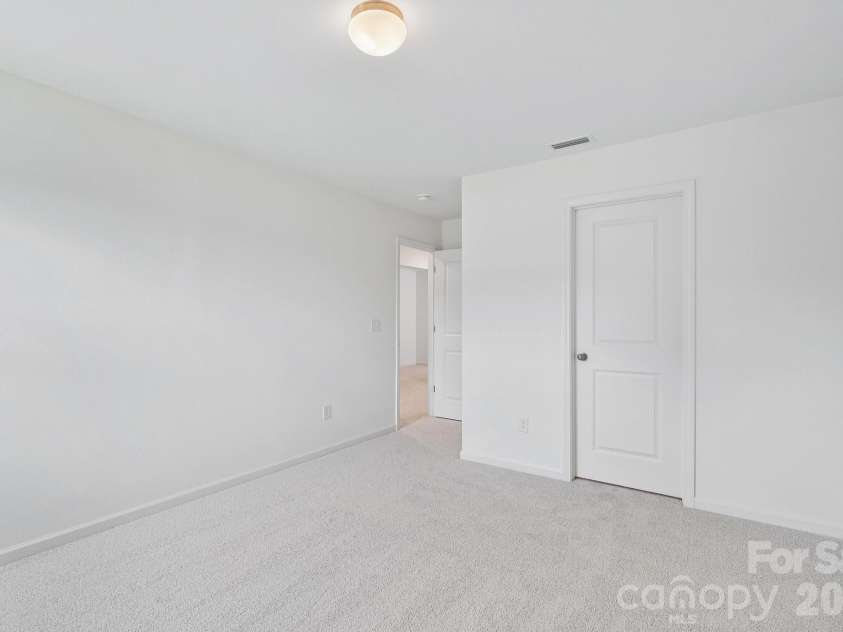 135 Borders Street, Statesville, NC 28677.  MLS# CAR4412703, YatesRealty ID 42289. 