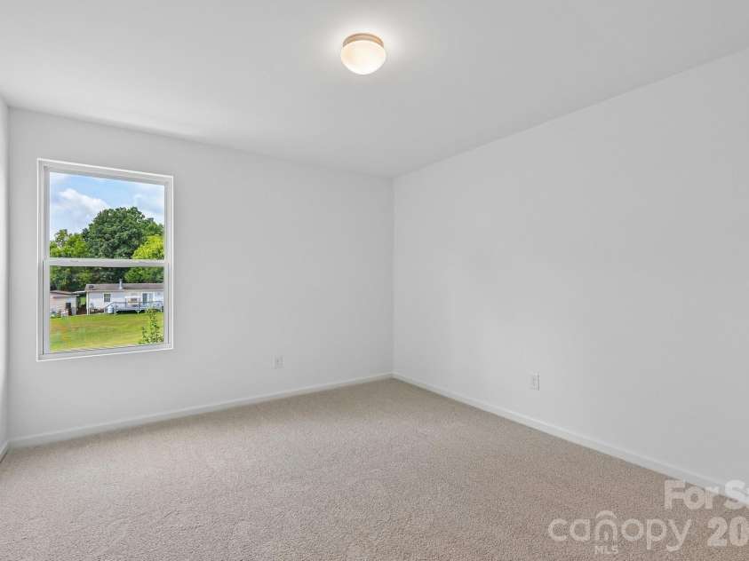 135 Borders Street, Statesville, NC 28677.  MLS# CAR4412703, YatesRealty ID 42289. 