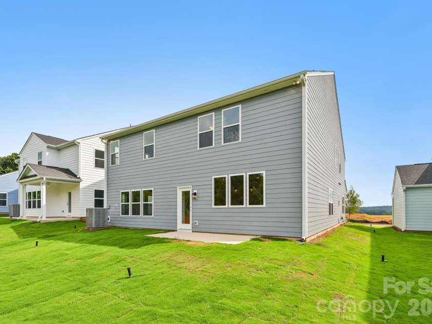 135 Borders Street, Statesville, NC 28677.  MLS# CAR4412703, YatesRealty ID 42289. 