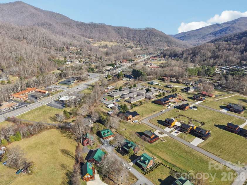 54 Meandering Way, Maggie Valley, NC 28751.  MLS# CAR4336056, YatesRealty ID 4229. 