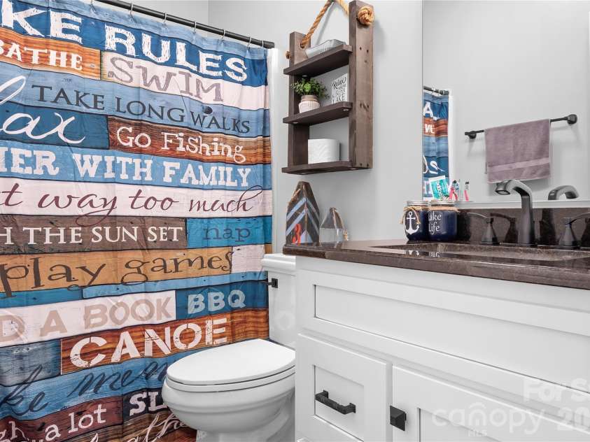 3931 Reid Circle, Sherrills Ford, NC 28673.  MLS# CAR4412399, YatesRealty ID 42297. Bathroom
