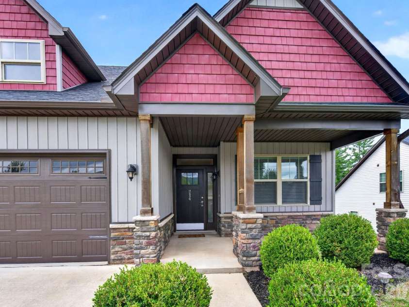 214 Water Leaf Drive, Weaverville, NC 28787.  MLS# CAR4411485, YatesRealty ID 42298. 