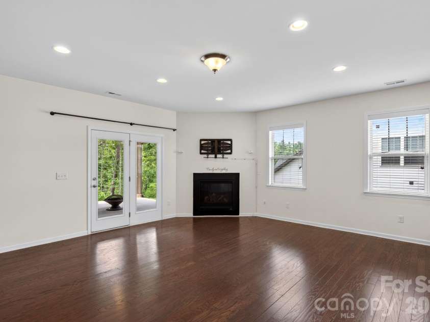 214 Water Leaf Drive, Weaverville, NC 28787.  MLS# CAR4411485, YatesRealty ID 42298. 