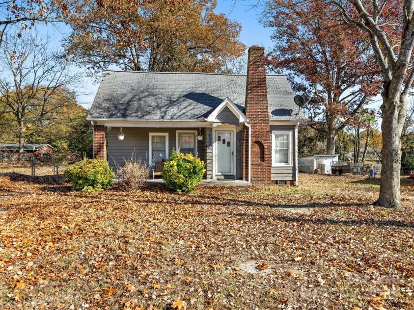 1008 Mable Avenue, Kannapolis, NC 28083.  MLS# CAR4322240, YatesRealty ID 423. 108 Mable Avenue