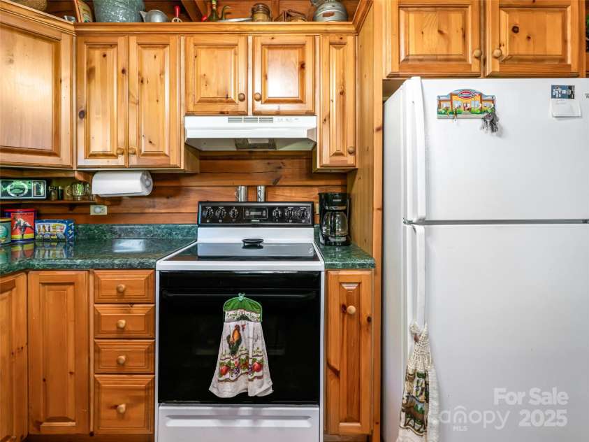 129 Melrose Lake Road, Saluda, NC 28773.  MLS# CAR4272471, YatesRealty ID 423. 