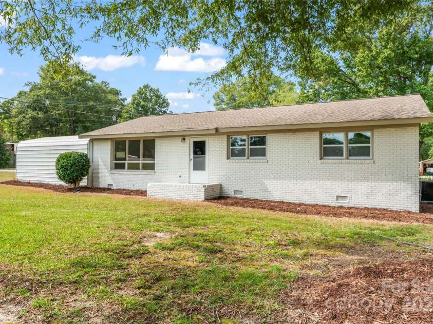 2697 Knotty Pine Drive, Lancaster, SC 29720.  MLS# CAR4308746, YatesRealty ID 4230. 