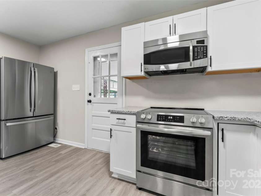 2697 Knotty Pine Drive, Lancaster, SC 29720.  MLS# CAR4308746, YatesRealty ID 4230. 