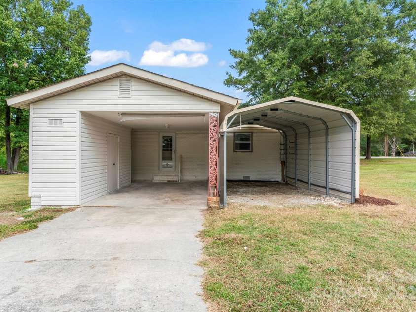 2697 Knotty Pine Drive, Lancaster, SC 29720.  MLS# CAR4308746, YatesRealty ID 4230. 