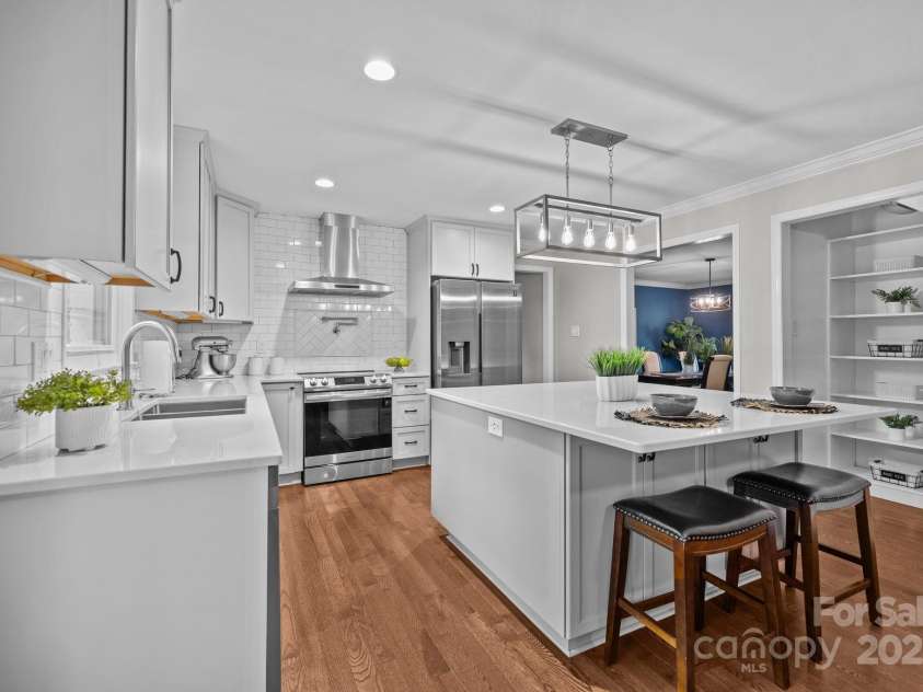 2733 Wellington Street, Rock Hill, SC 29732.  MLS# CAR4185422, YatesRealty ID 4230. Kitchen