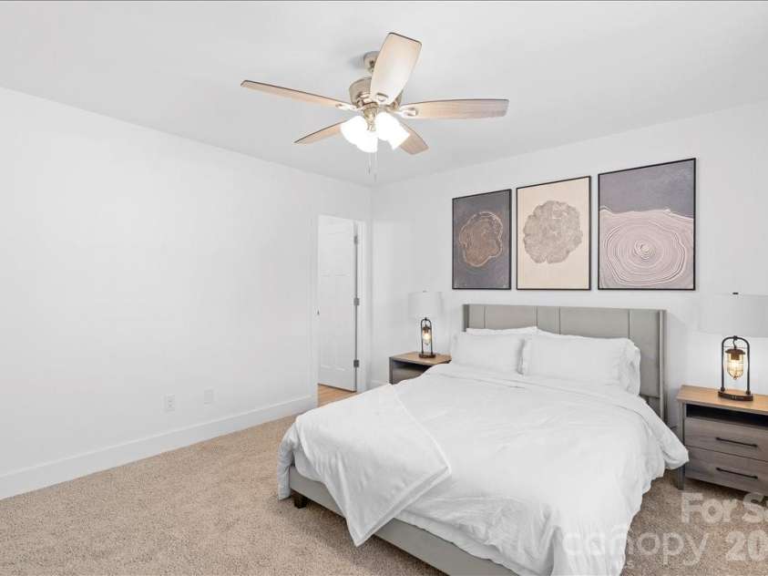 345 Henderson Street, Gastonia, NC 28052.  MLS# CAR4411727, YatesRealty ID 42304. 