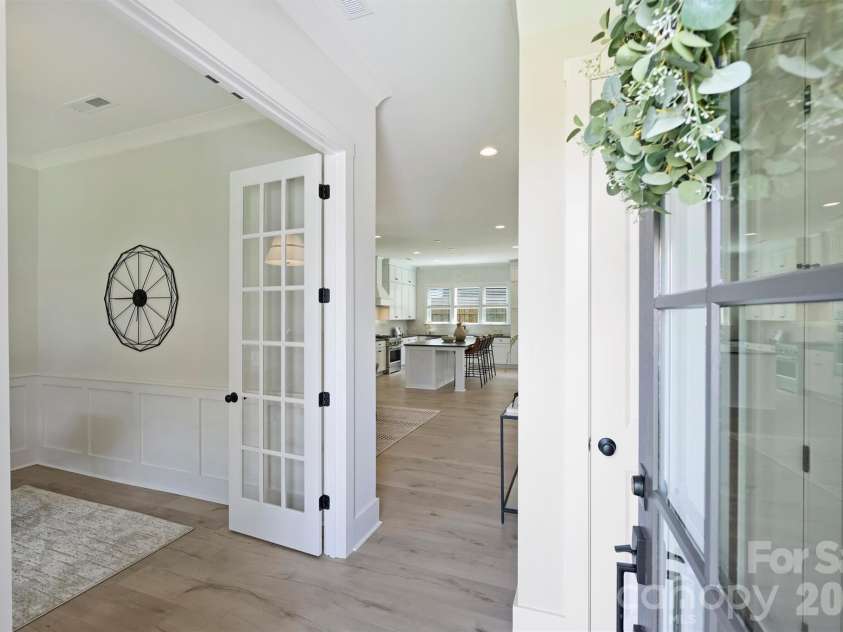 131 Gregg Street, Charlotte, NC 28208.  MLS# CAR4412148, YatesRealty ID 42308. 