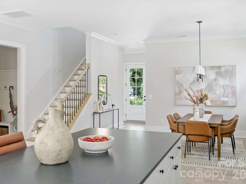 131 Gregg Street, Charlotte, NC 28208.  MLS# CAR4412148, YatesRealty ID 42308. 